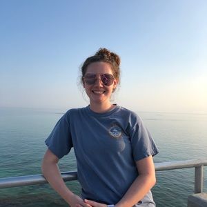 Meet your Posher, Cierra